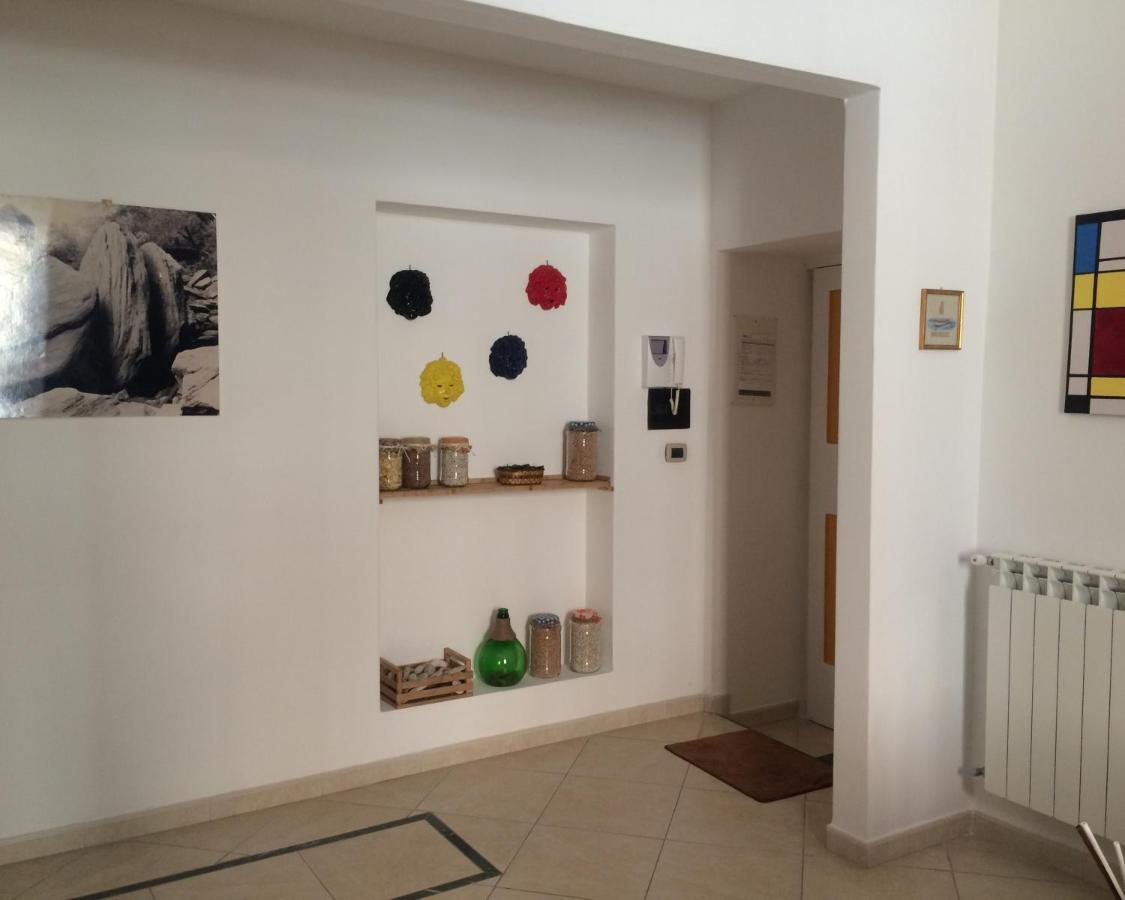 Benvenuti Al Sud Brindisi Exterior foto