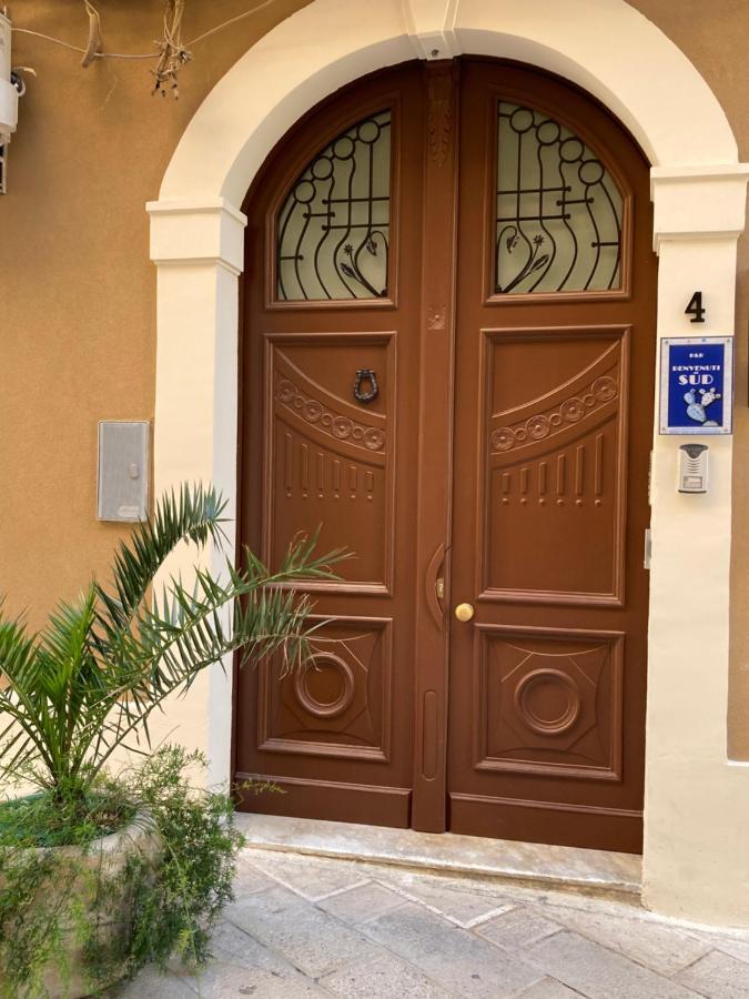 Benvenuti Al Sud Brindisi Exterior foto